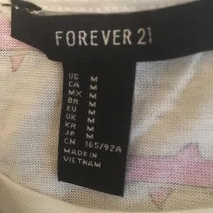 Forever 21 shark graphic tee